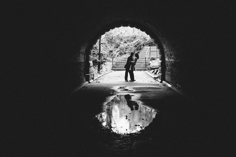 NY engagement photo