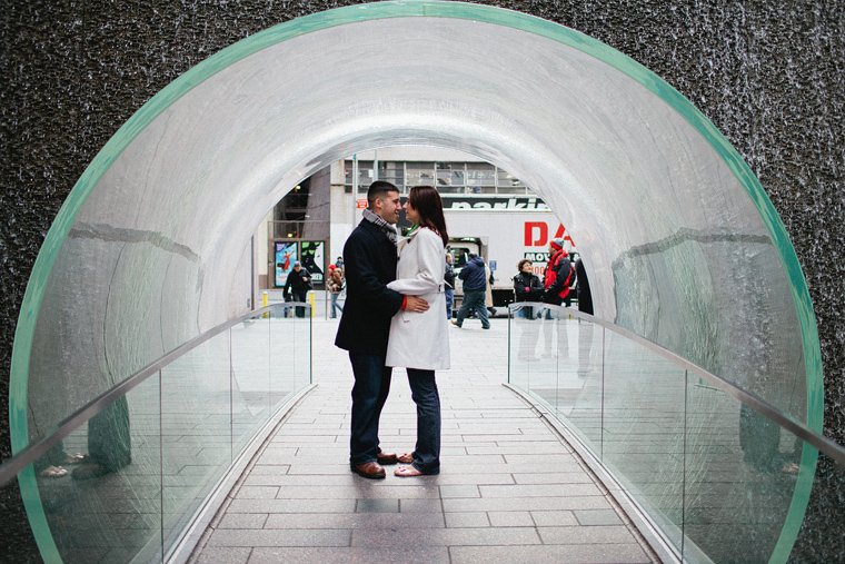 NY engagement photo